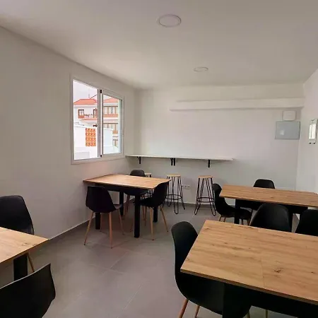 Hostel Canary Campus *